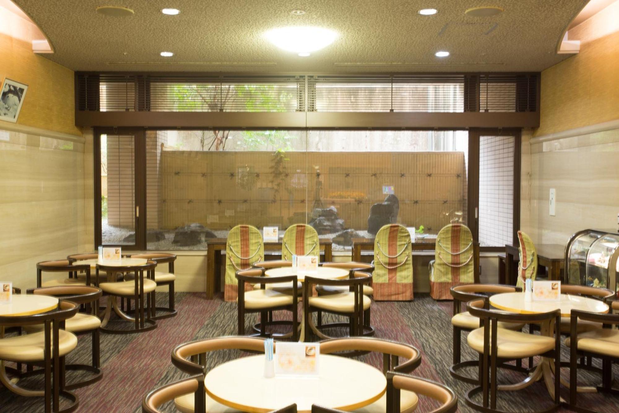 Hotel Rubura Ohzan Nagoya Bagian luar foto