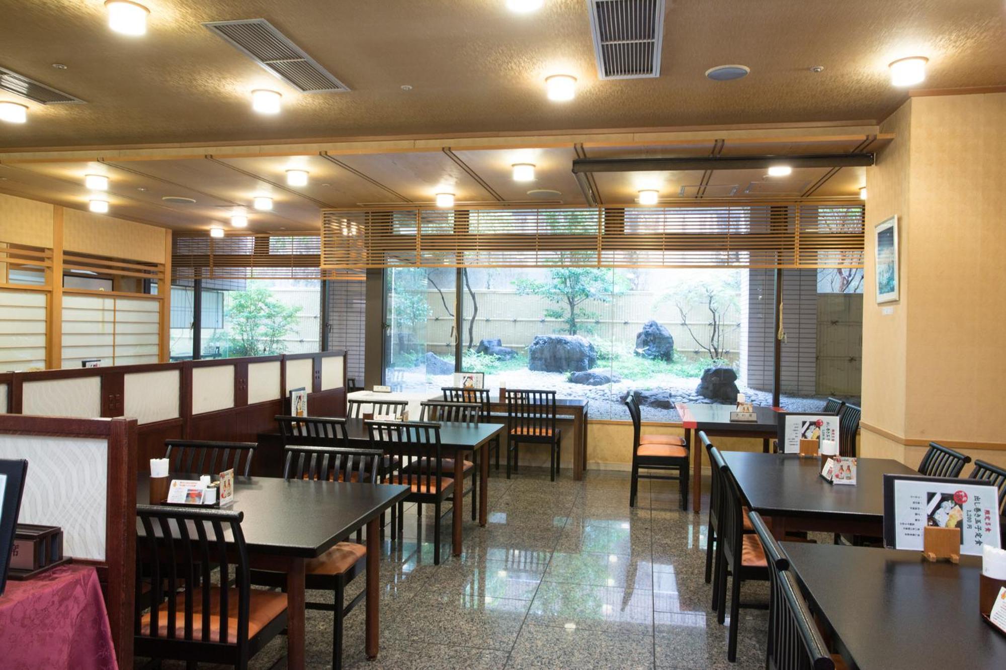 Hotel Rubura Ohzan Nagoya Bagian luar foto